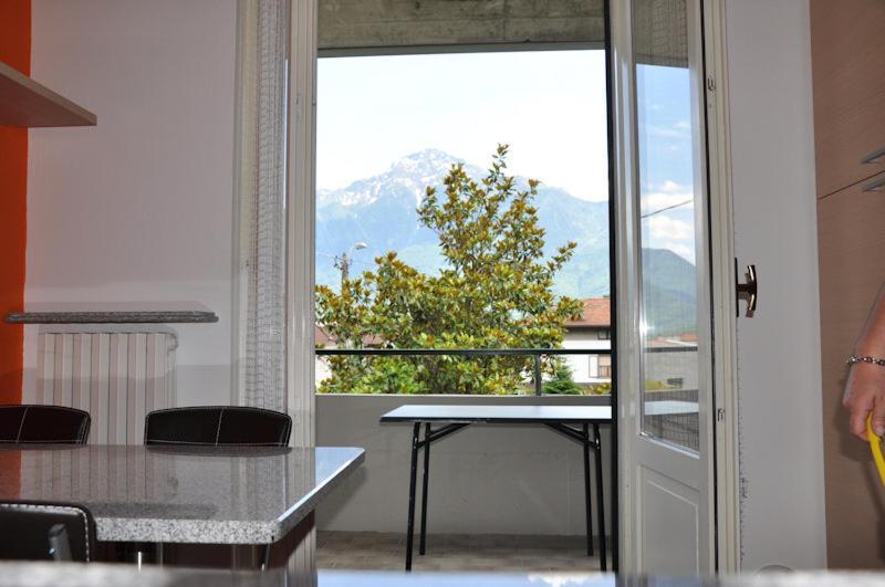 Appartement Casa Dina à Domaso Extérieur photo